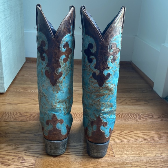 Turquoise Lane Cowboy Boots - Picture 3 of 4